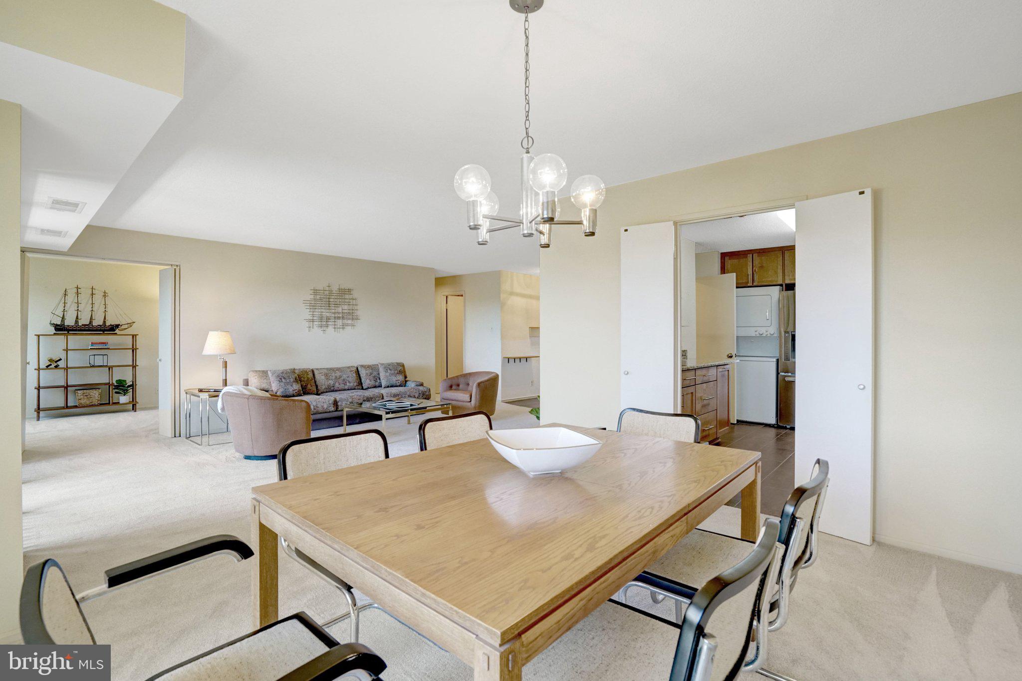 309 YOAKUM PARKWAY 1105