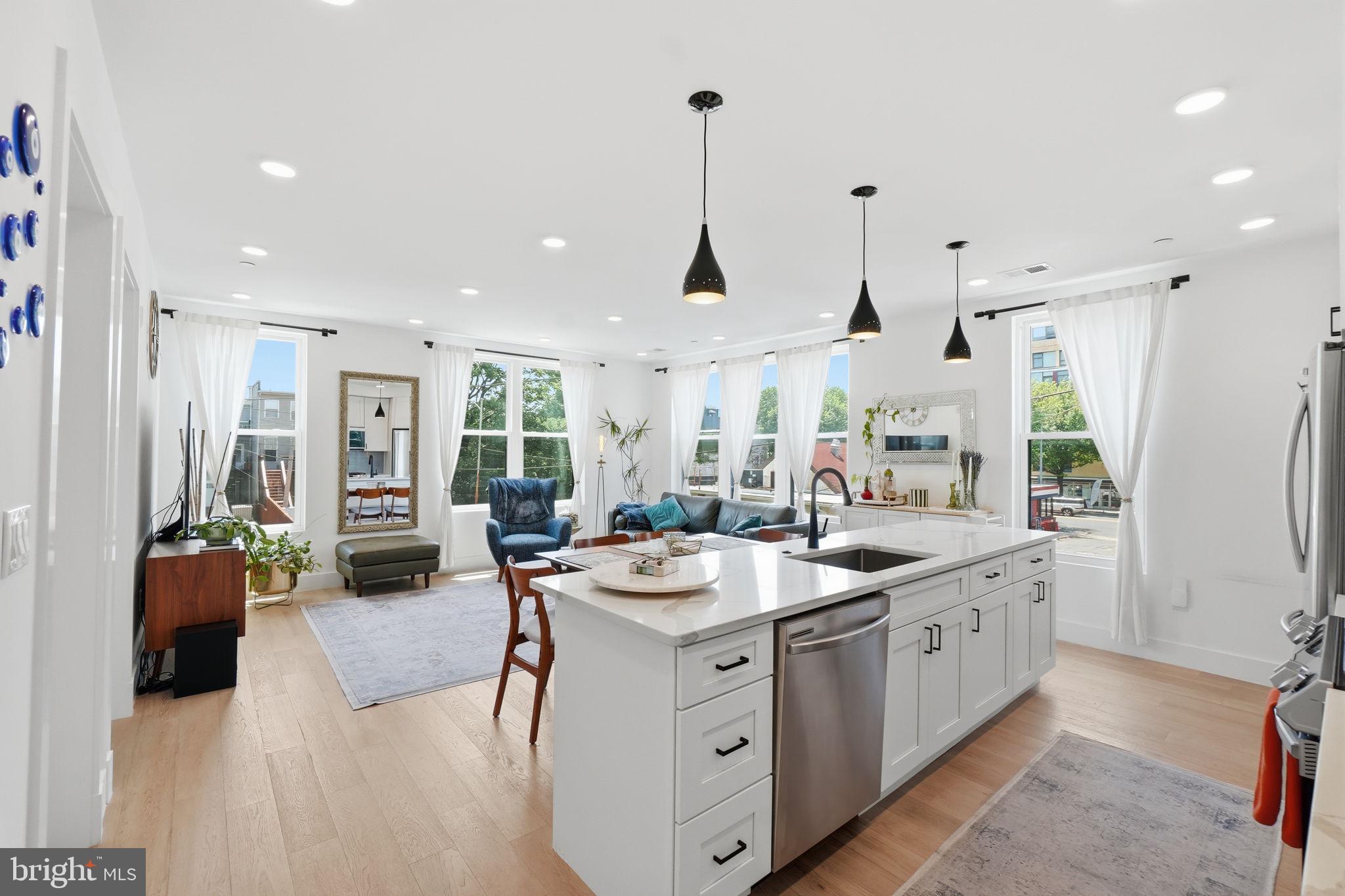 646 NEWTON PLACE NW 203