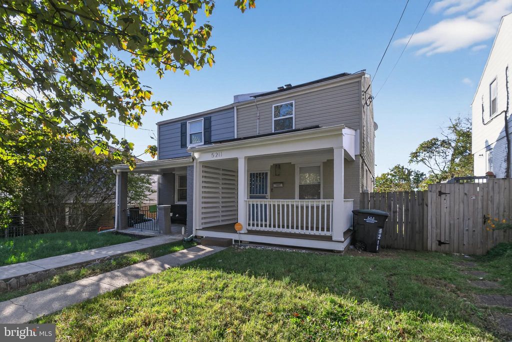 Photo of 5211 Jay Street NE, WASHINGTON, DC 20019 (MLS # DCDC2228448)