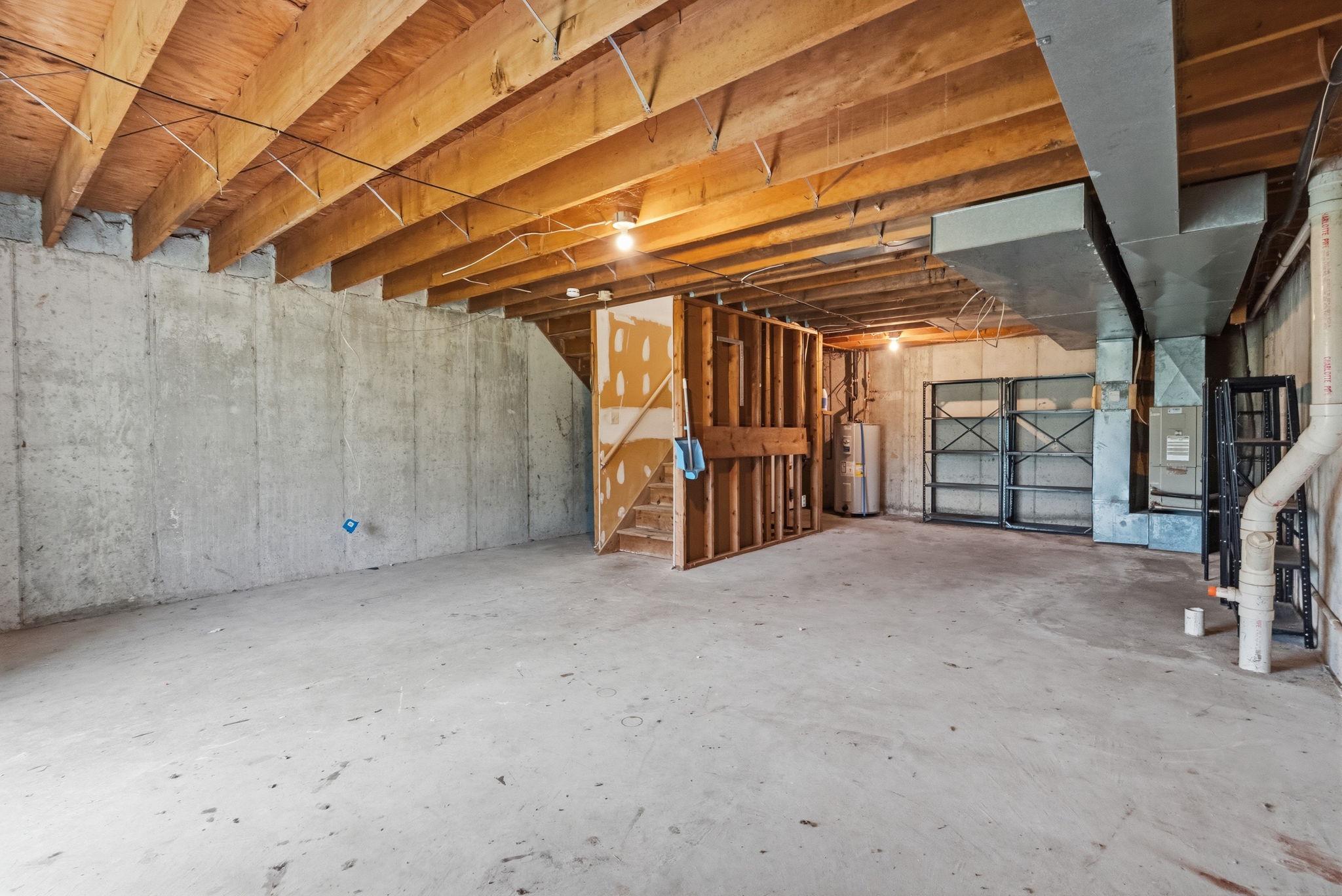 BEAVER RUN KNOLL - Residential
