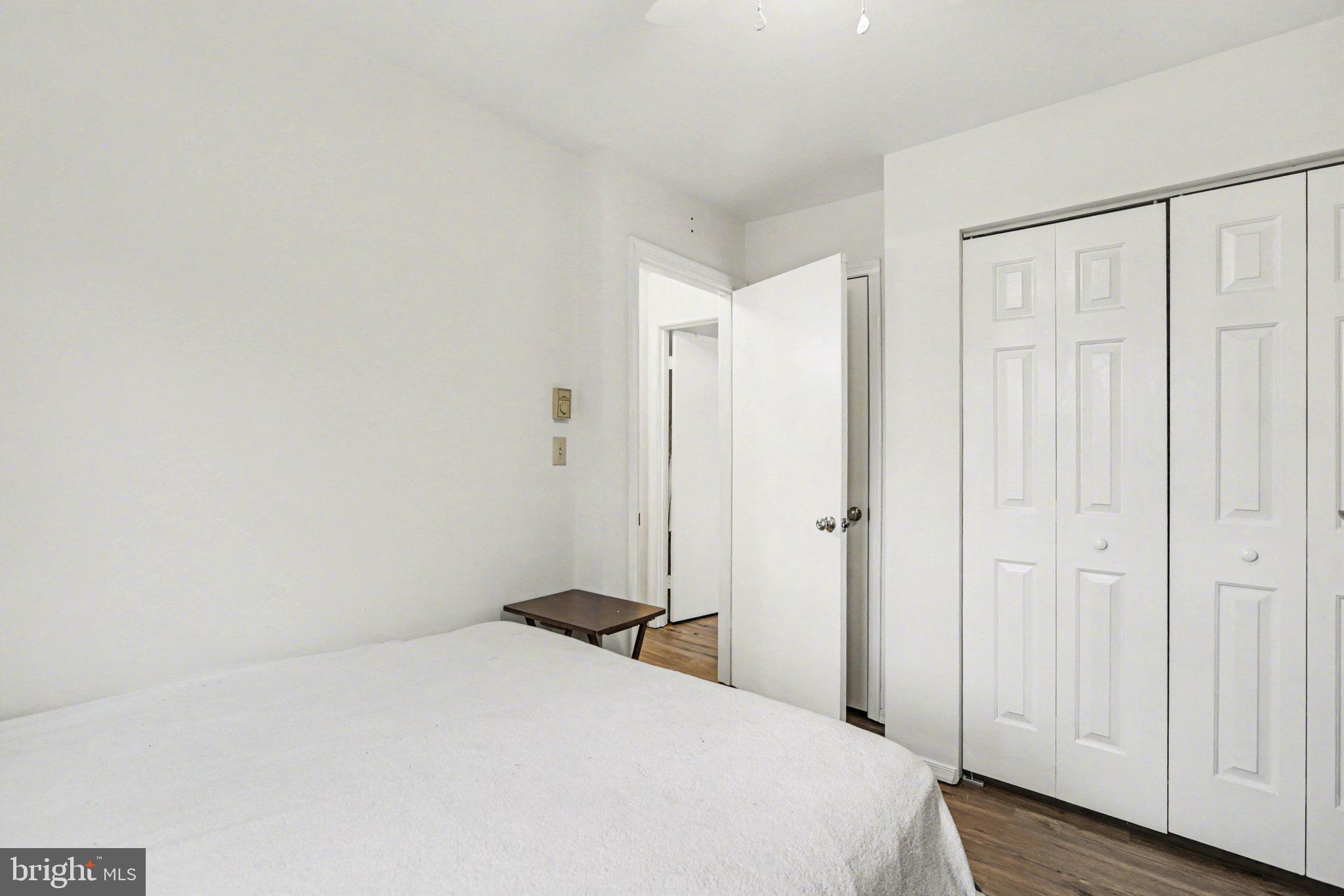 TWIN HILLS - Residential