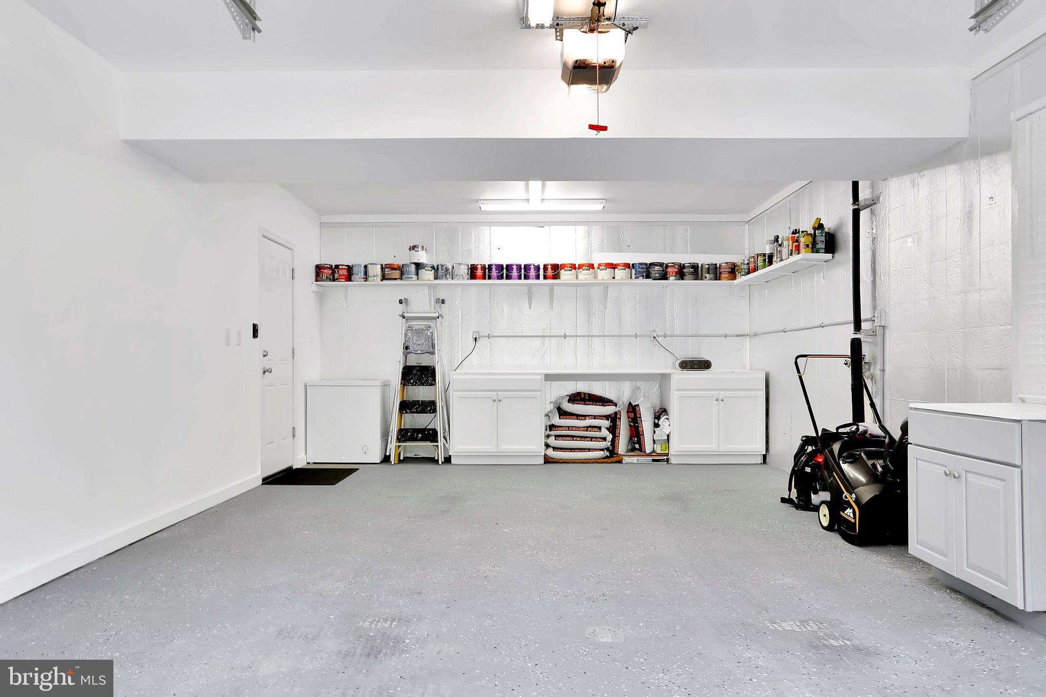 RIDGE VIEW - Residential