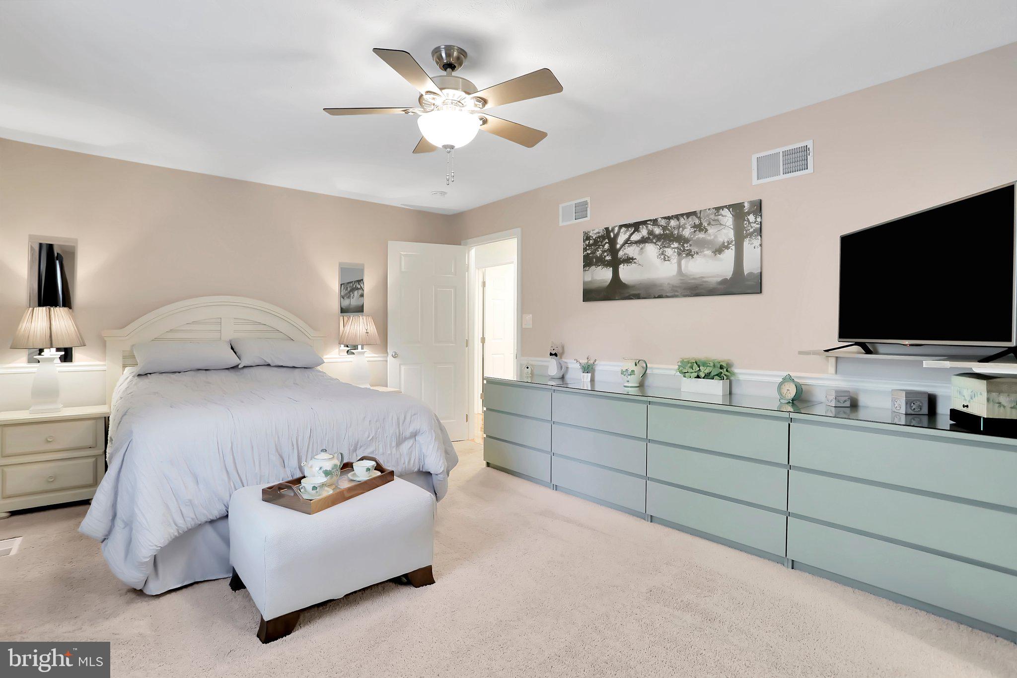 RIDGE VIEW - Residential