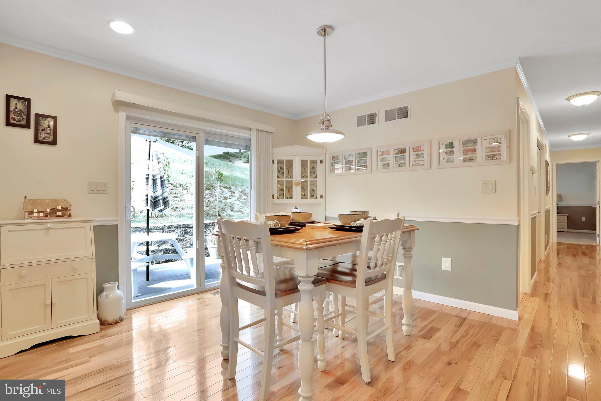 RIDGE VIEW - Residential