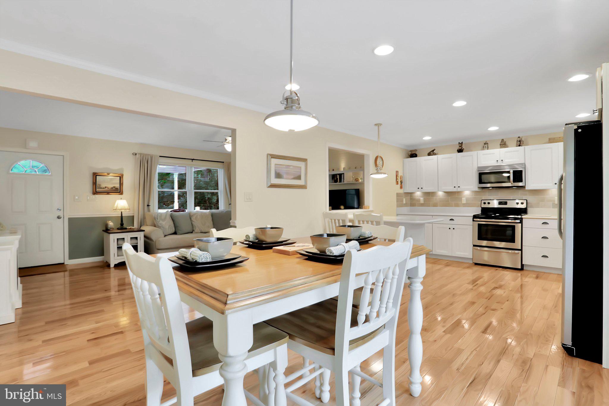 RIDGE VIEW - Residential