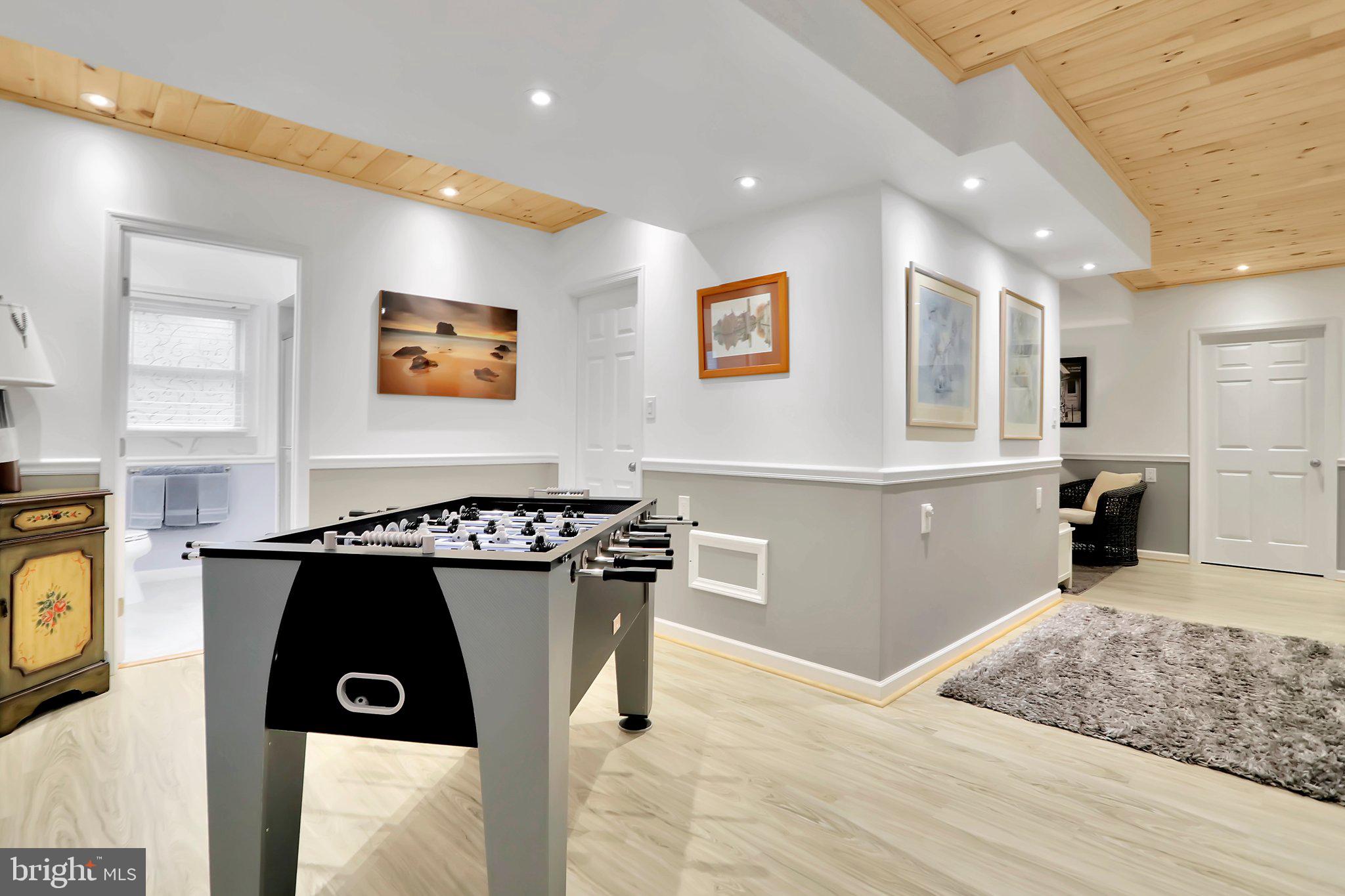 RIDGE VIEW - Residential