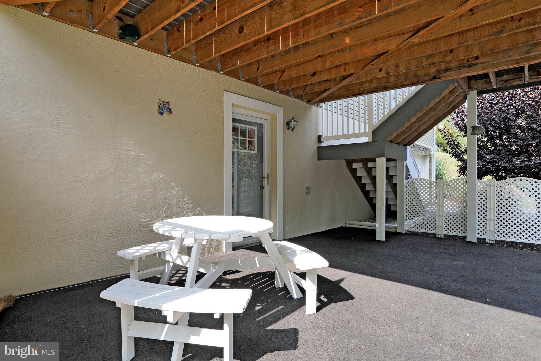 RIDGE VIEW - Residential