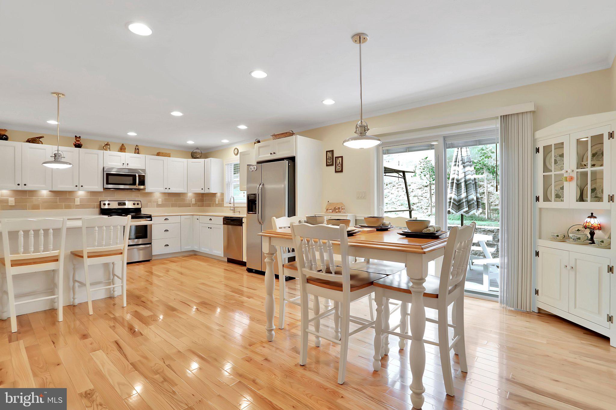 RIDGE VIEW - Residential