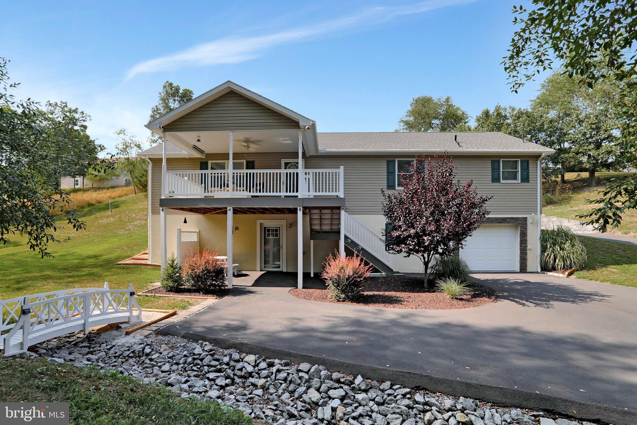 RIDGE VIEW - Residential