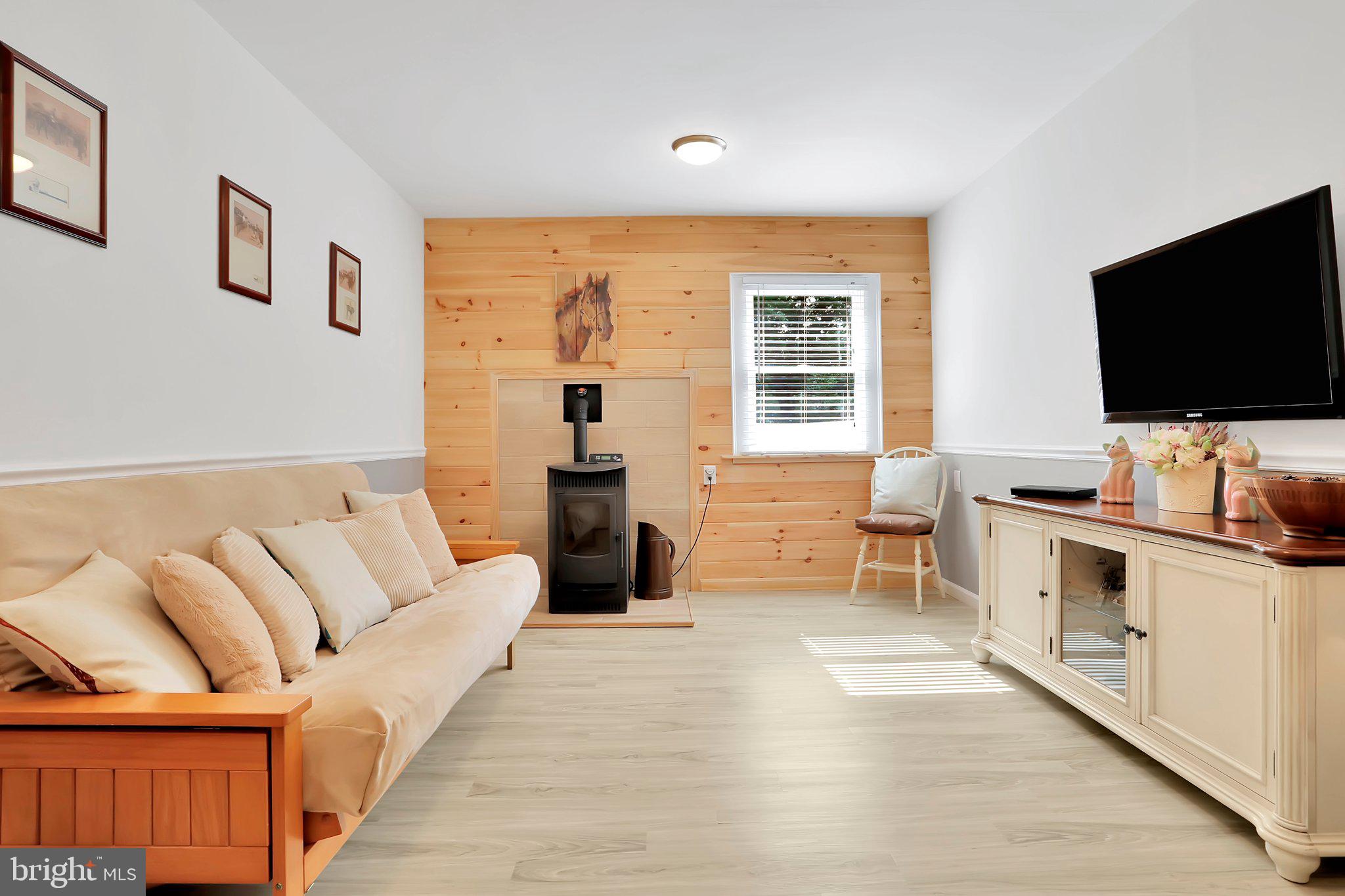 RIDGE VIEW - Residential