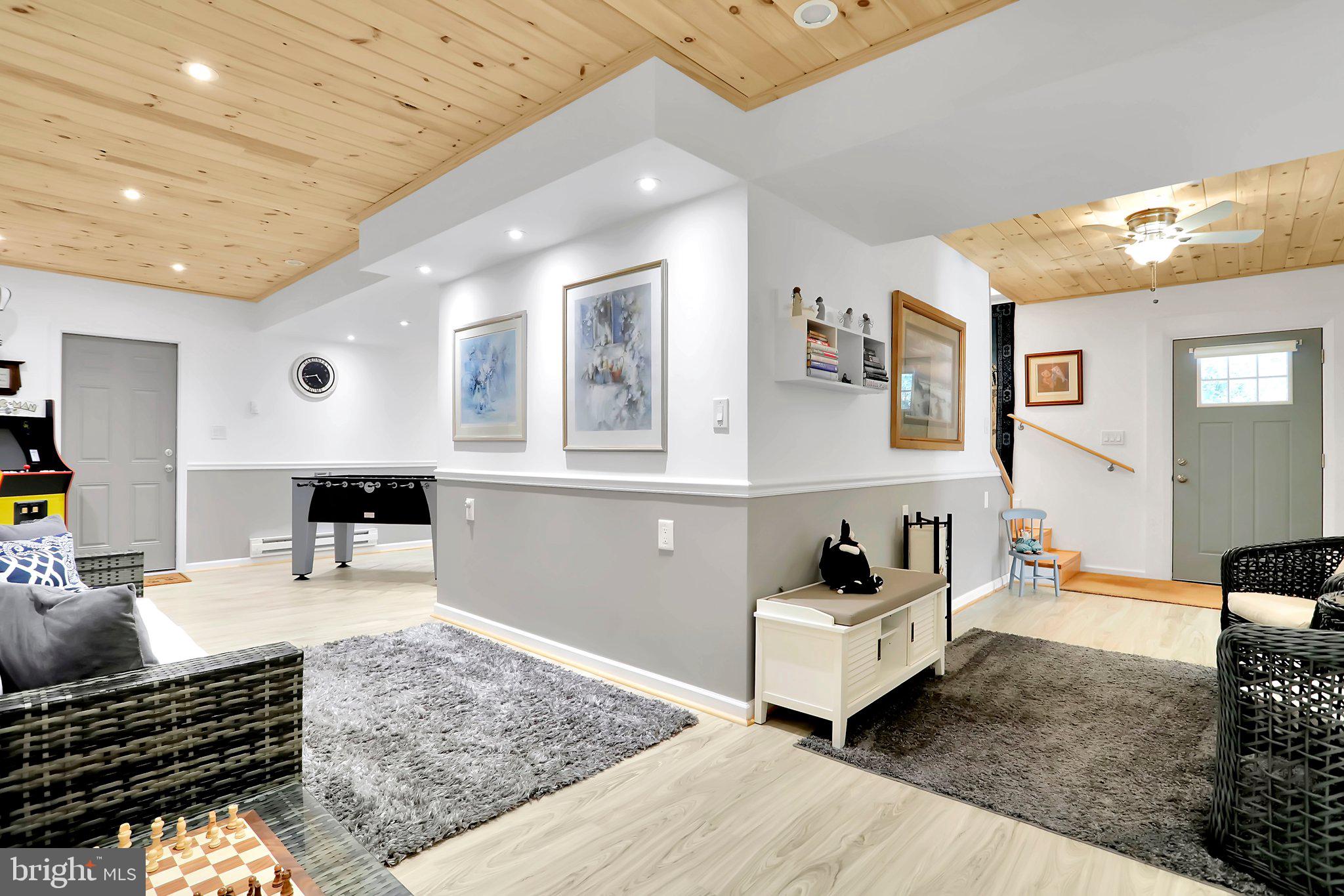 RIDGE VIEW - Residential