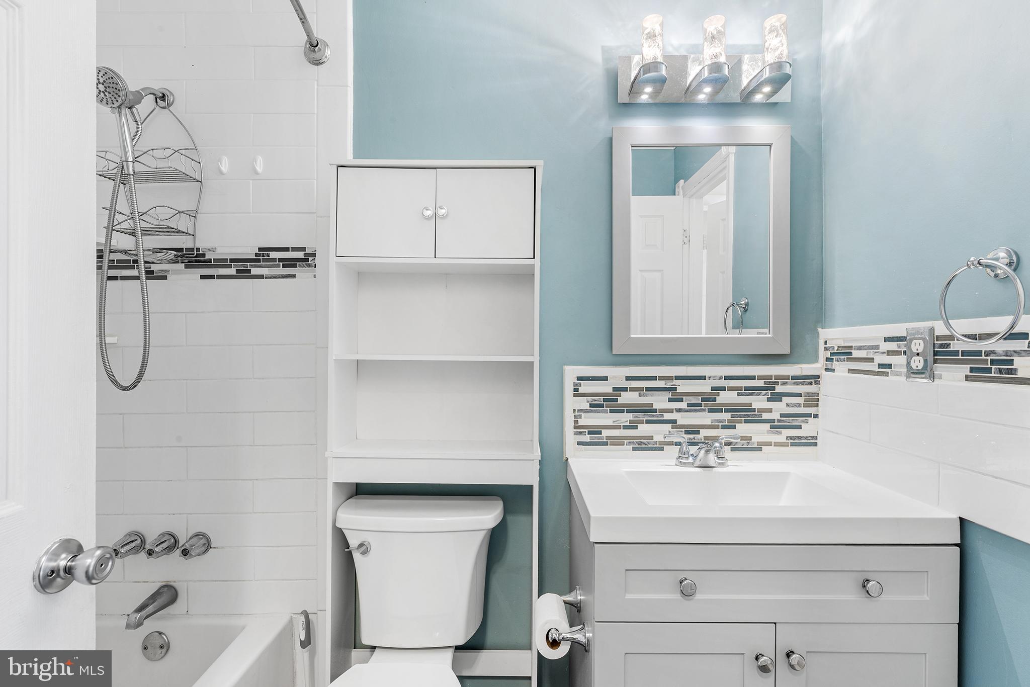 NEWTOWN CROSSING - Residential