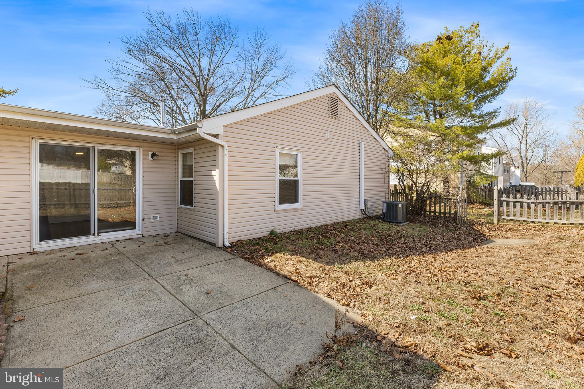 NEWTOWN CROSSING - Residential