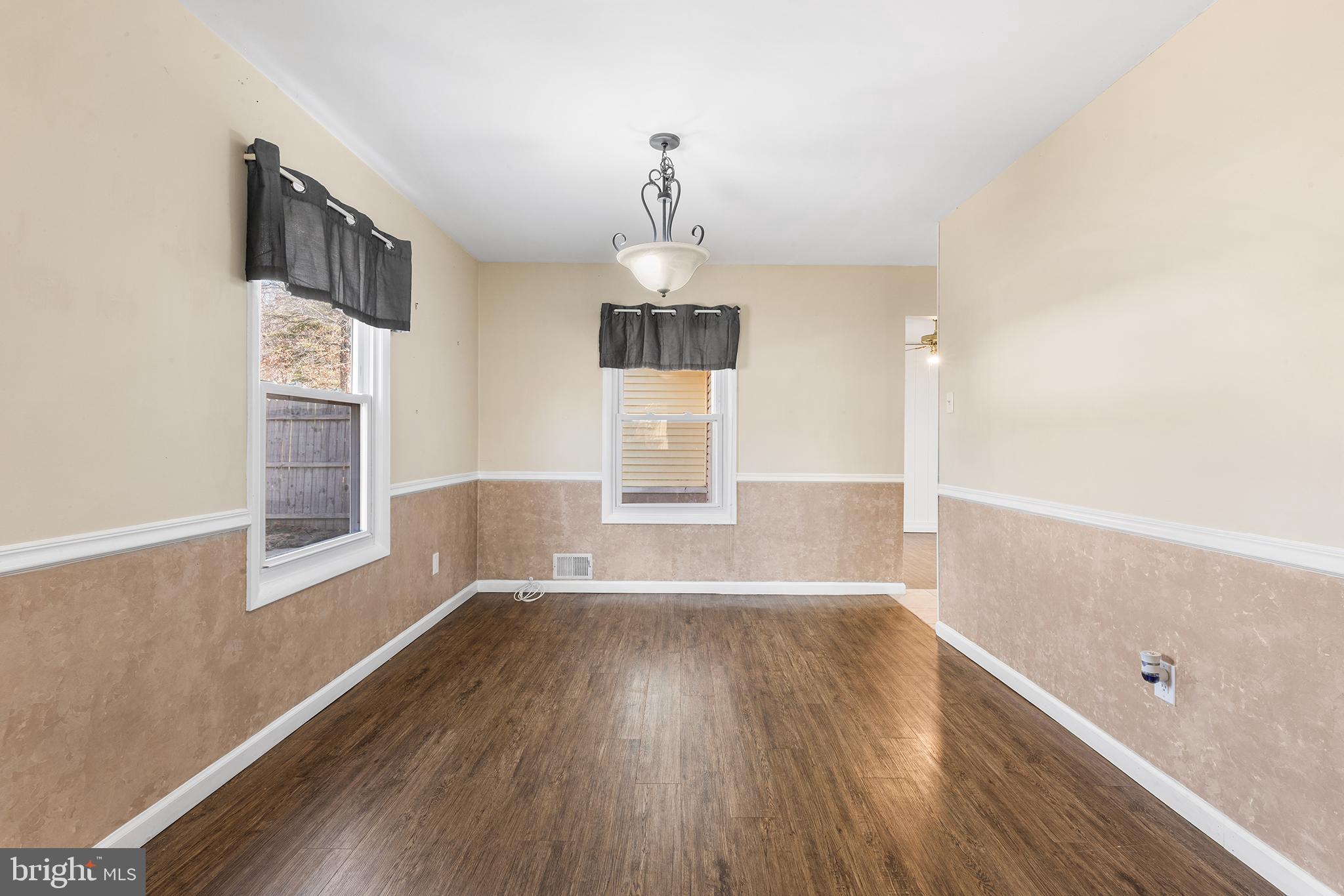 NEWTOWN CROSSING - Residential