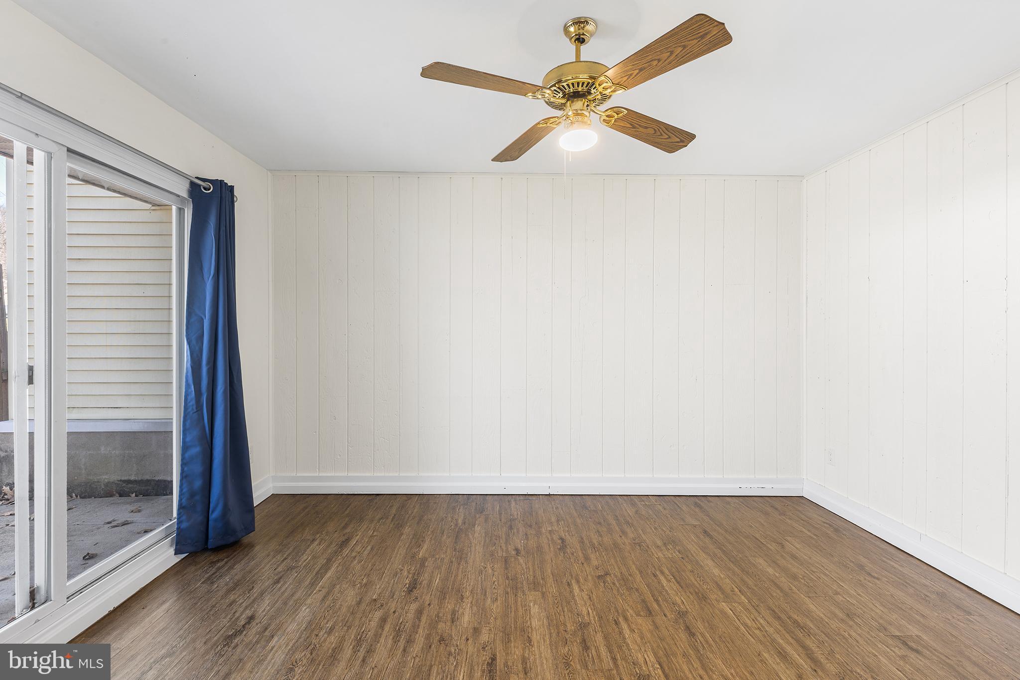 NEWTOWN CROSSING - Residential