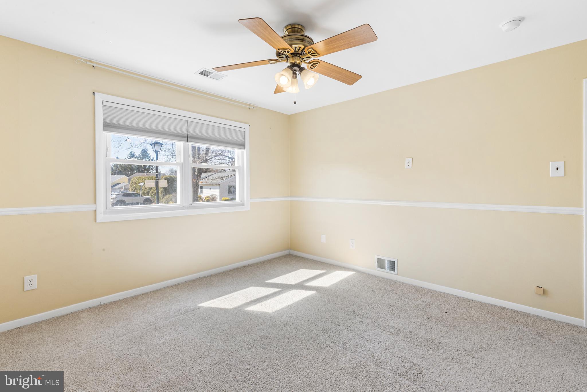 NEWTOWN CROSSING - Residential