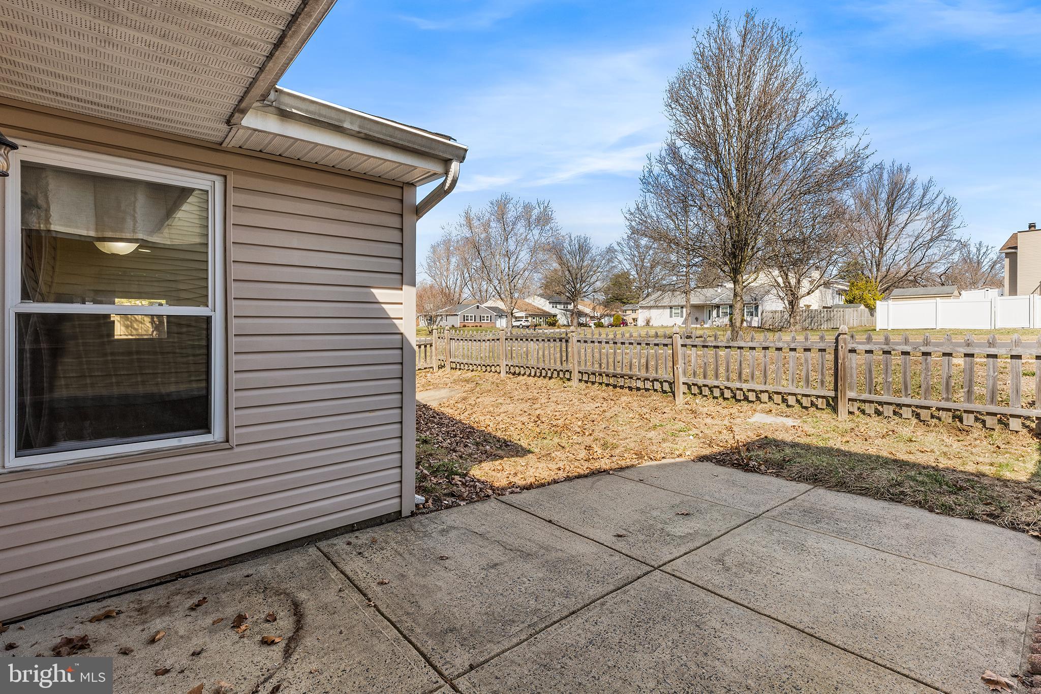 NEWTOWN CROSSING - Residential