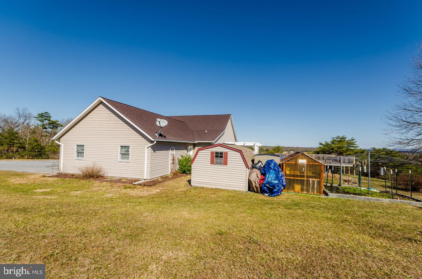 OLD MILL MANOR - Residential