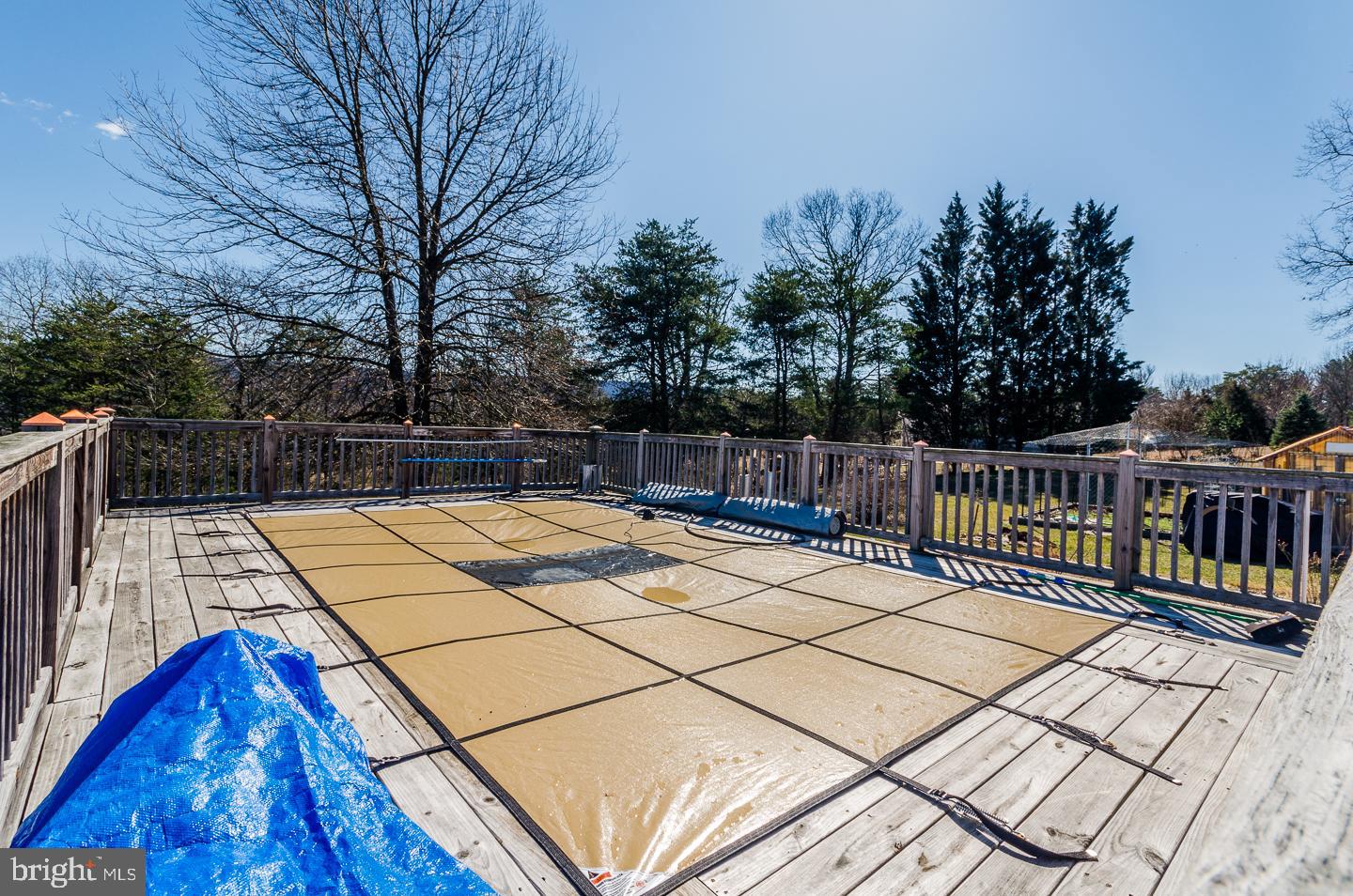 OLD MILL MANOR - Residential