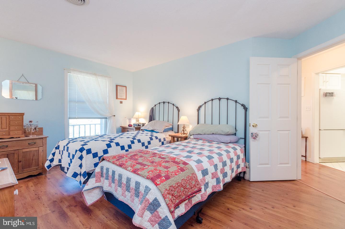 OLD MILL MANOR - Residential