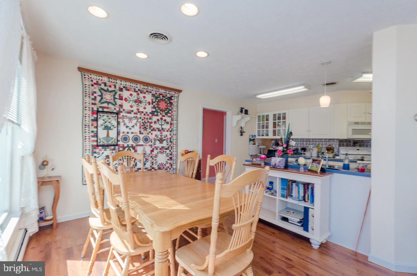 OLD MILL MANOR - Residential