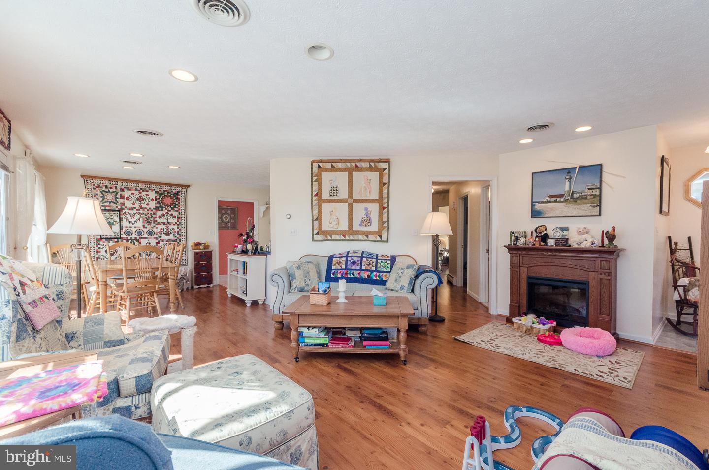 OLD MILL MANOR - Residential