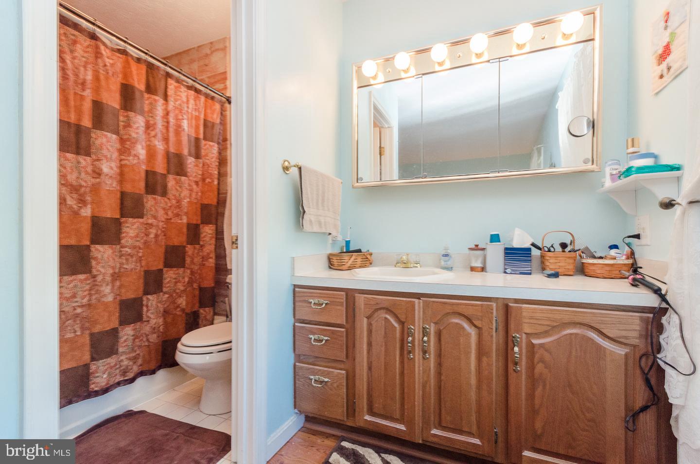 OLD MILL MANOR - Residential