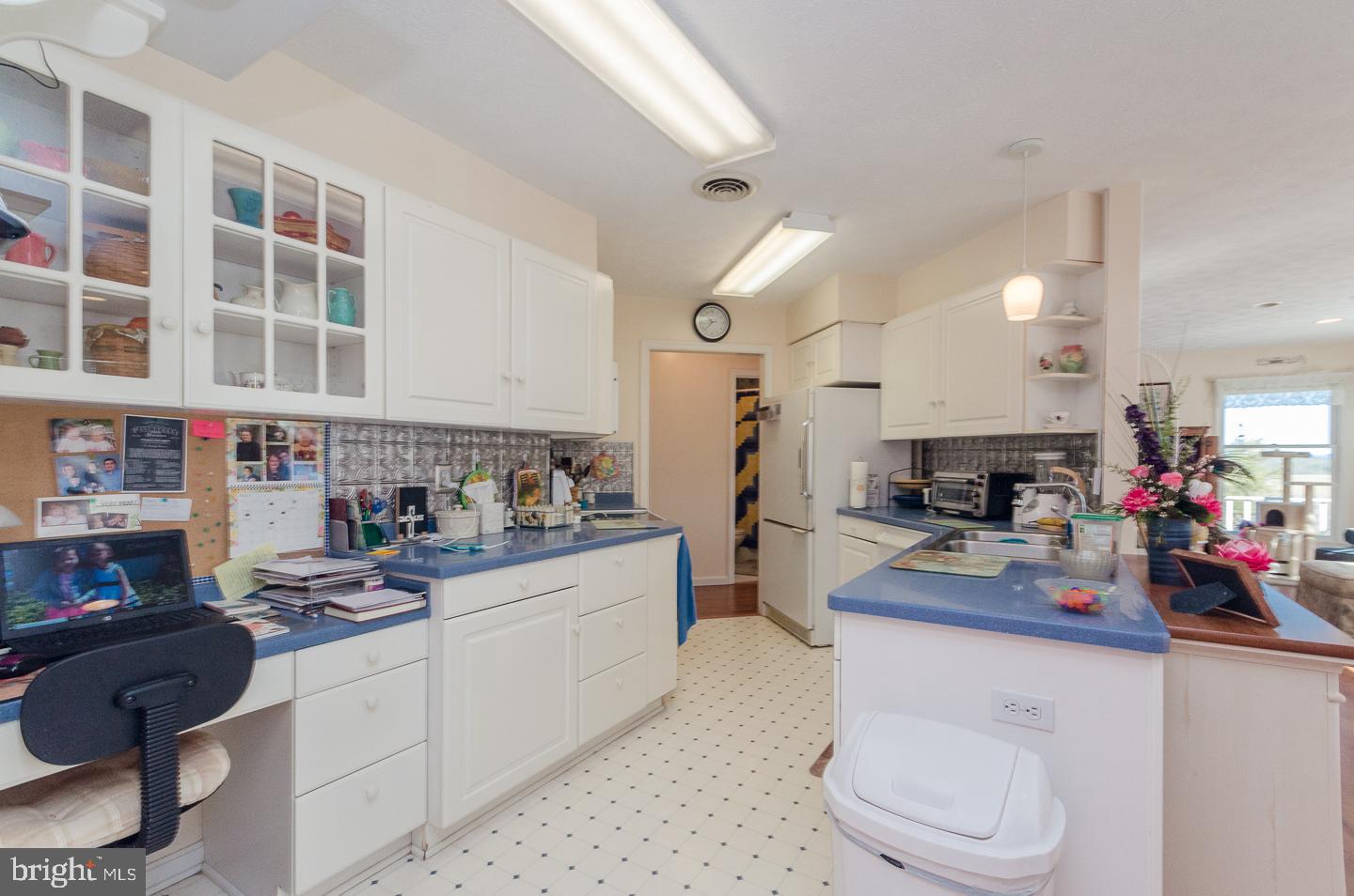 OLD MILL MANOR - Residential