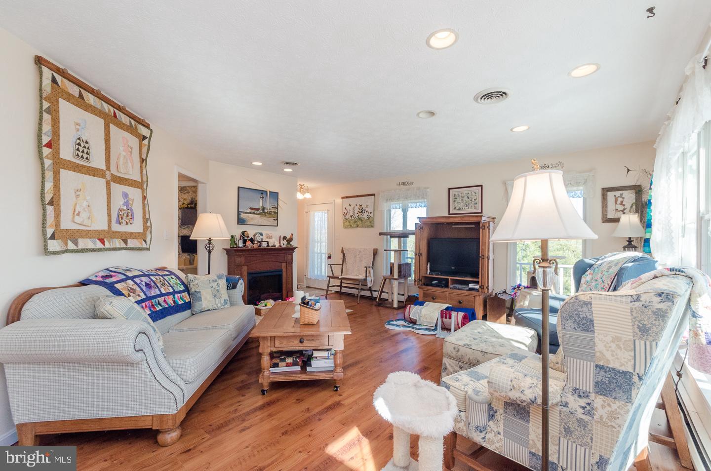 OLD MILL MANOR - Residential