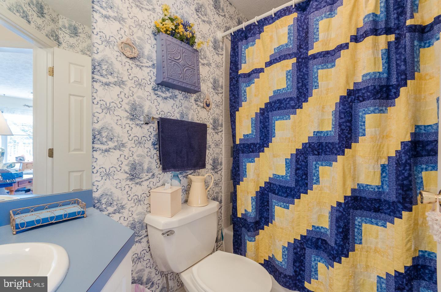 OLD MILL MANOR - Residential