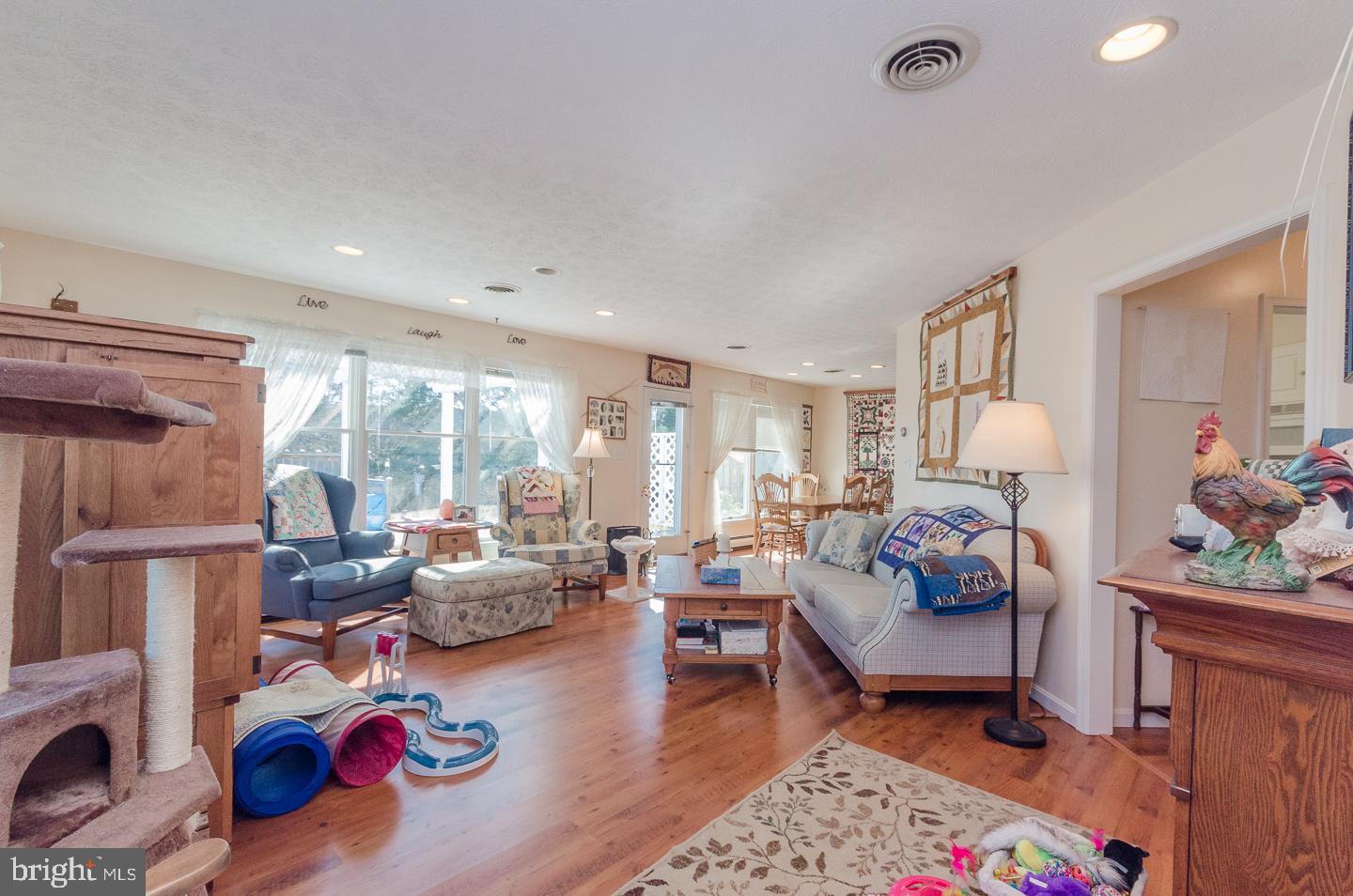 OLD MILL MANOR - Residential