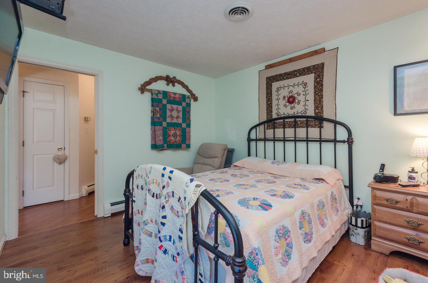 OLD MILL MANOR - Residential