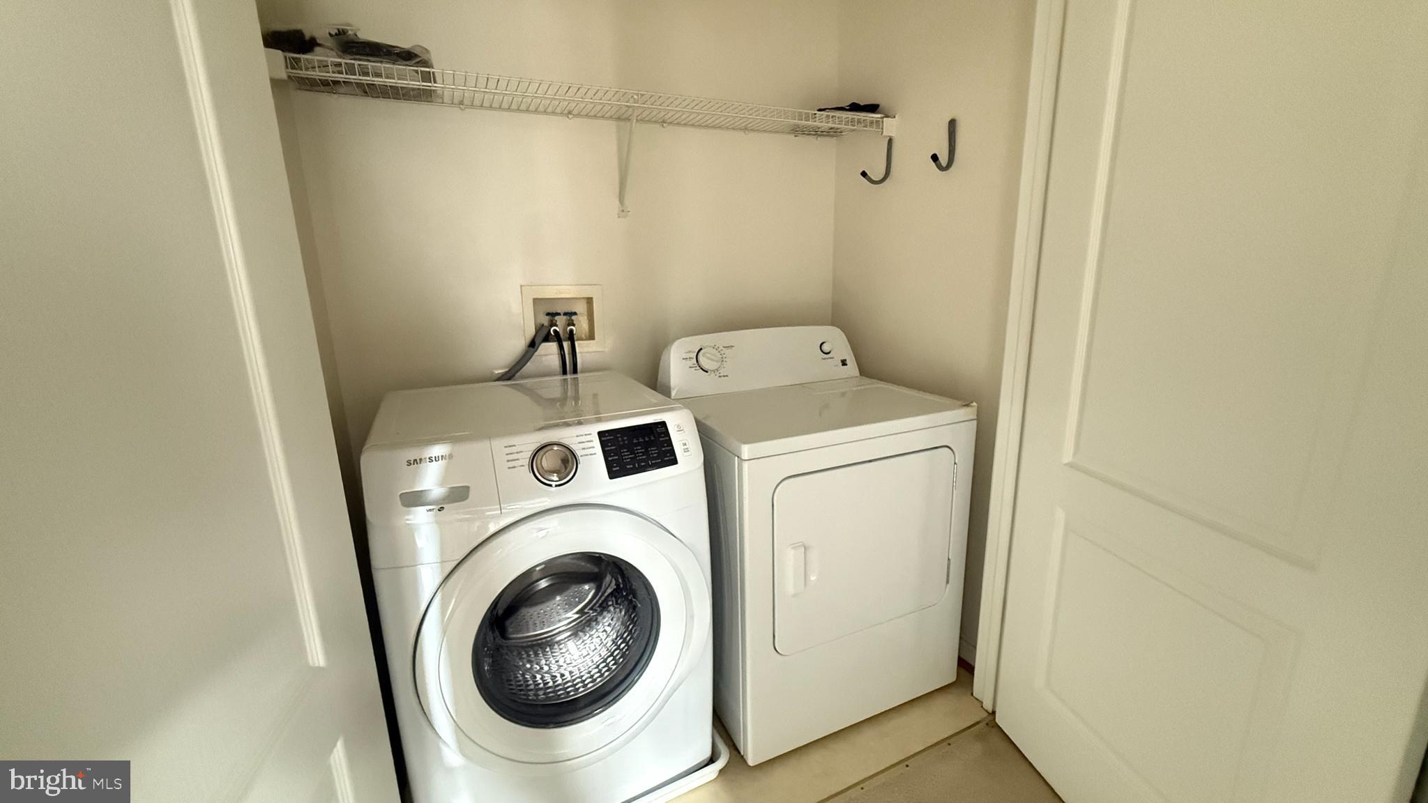 CHERINGTON - Residential Lease