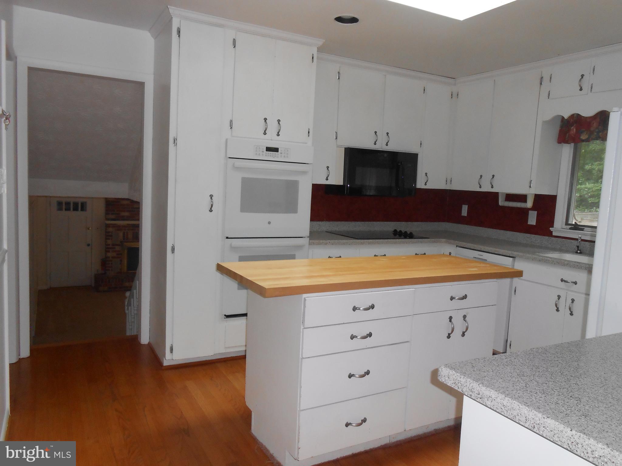 ESPERANZA FARMS - Residential