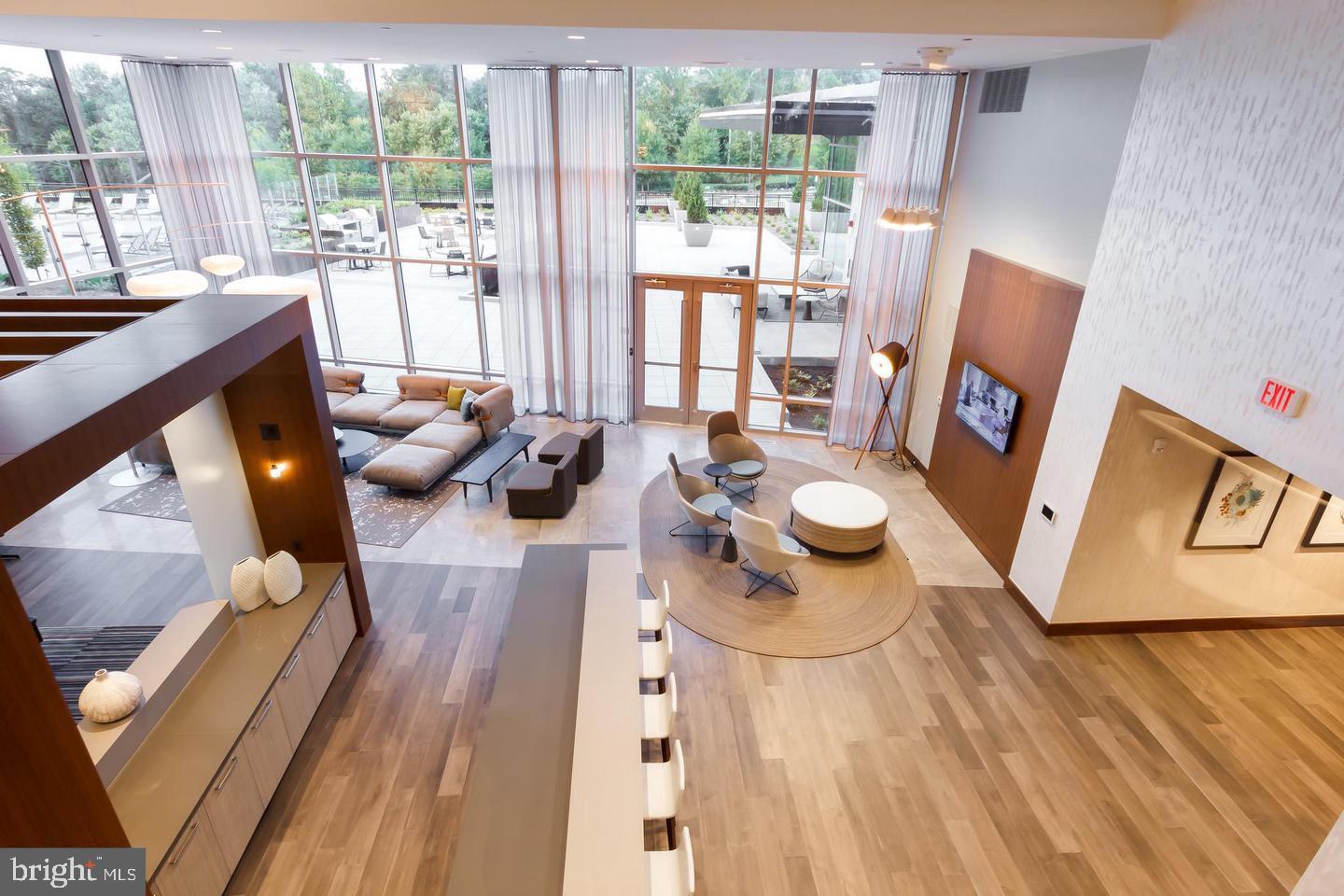 NATIONAL HARBOR - Residential Lease