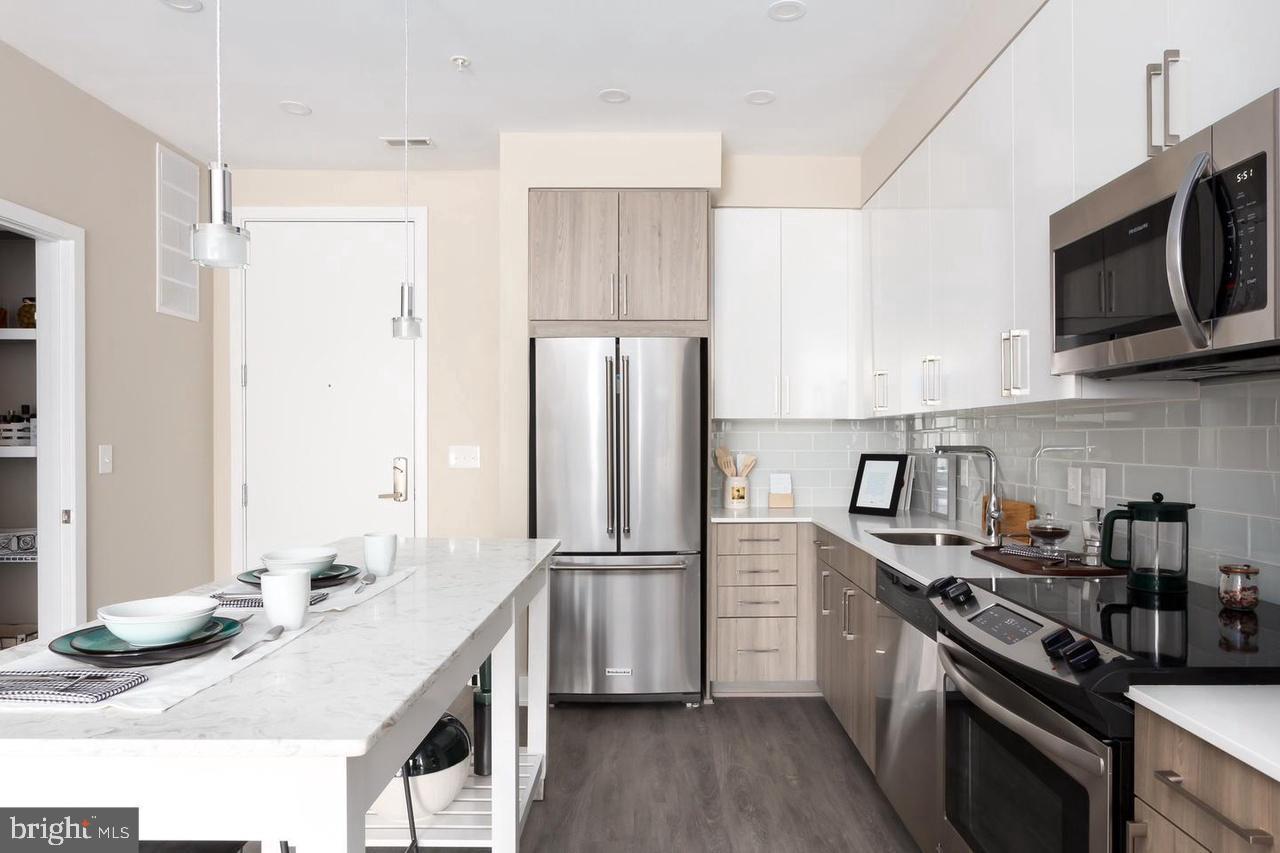 NATIONAL HARBOR - Residential Lease