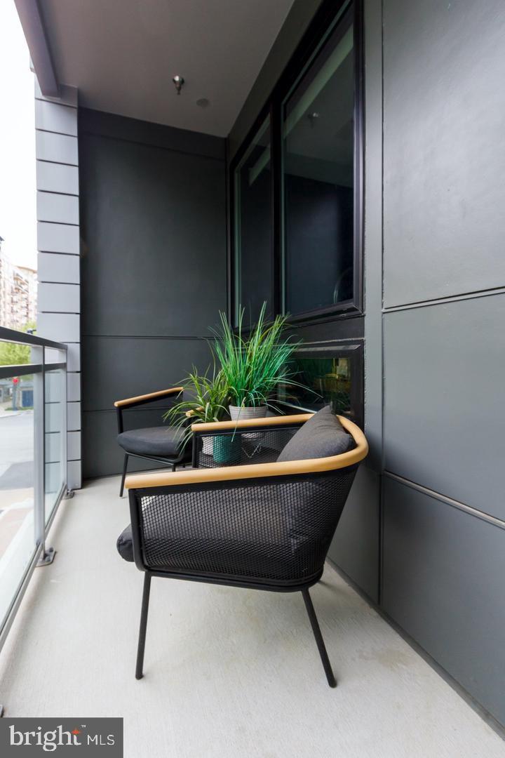 NATIONAL HARBOR - Residential Lease