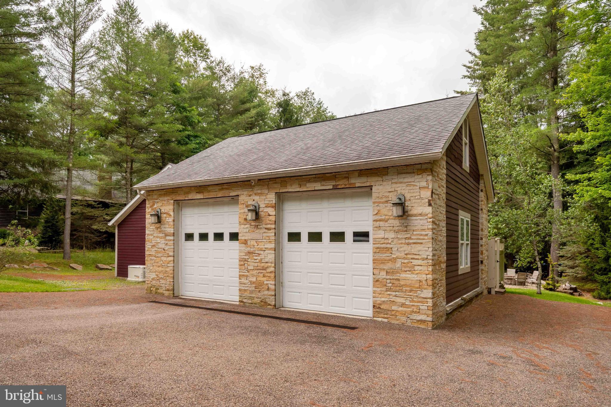 37 SKIPPERS POINT ROAD