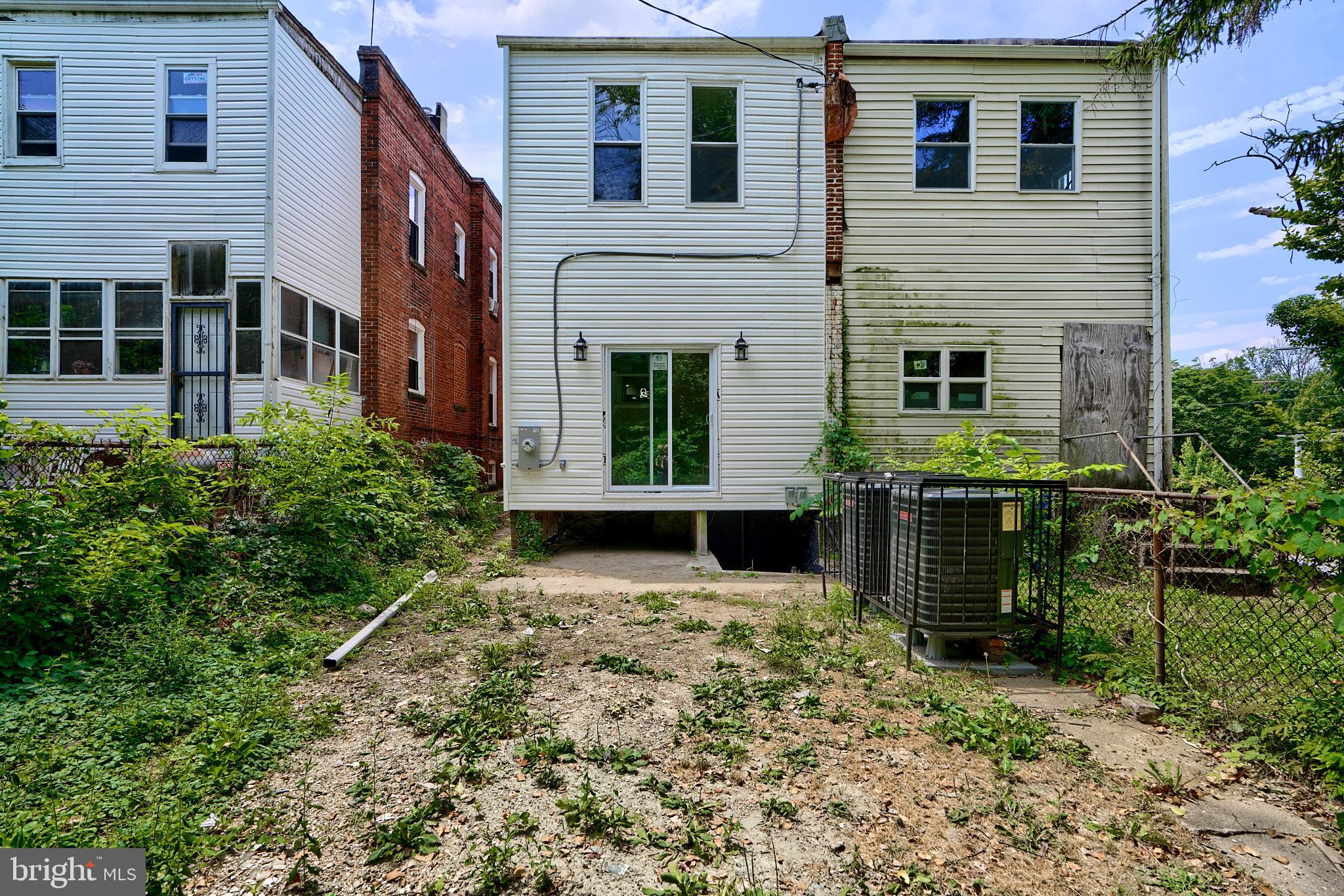 ROSEMONT - Residential