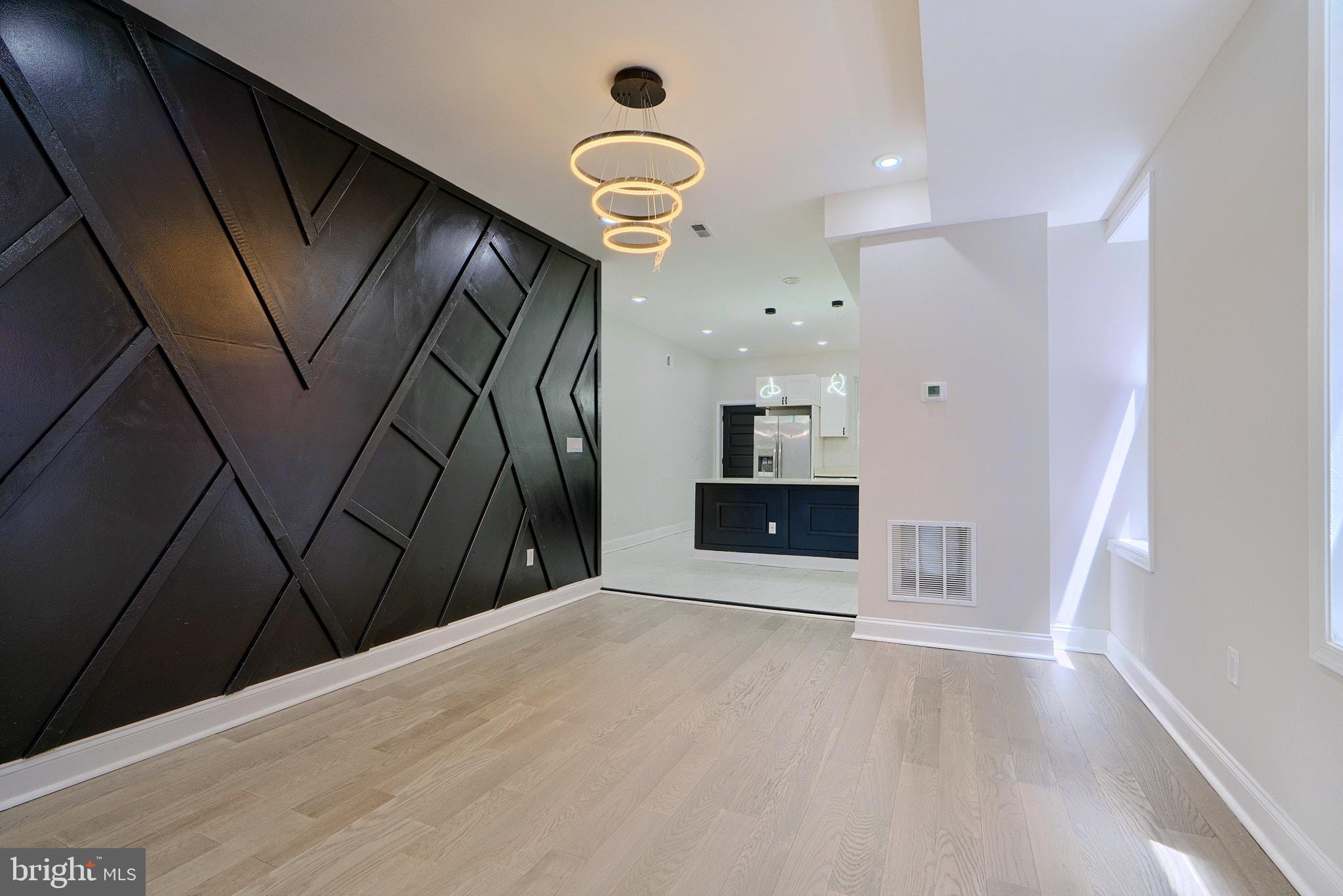 ROSEMONT - Residential