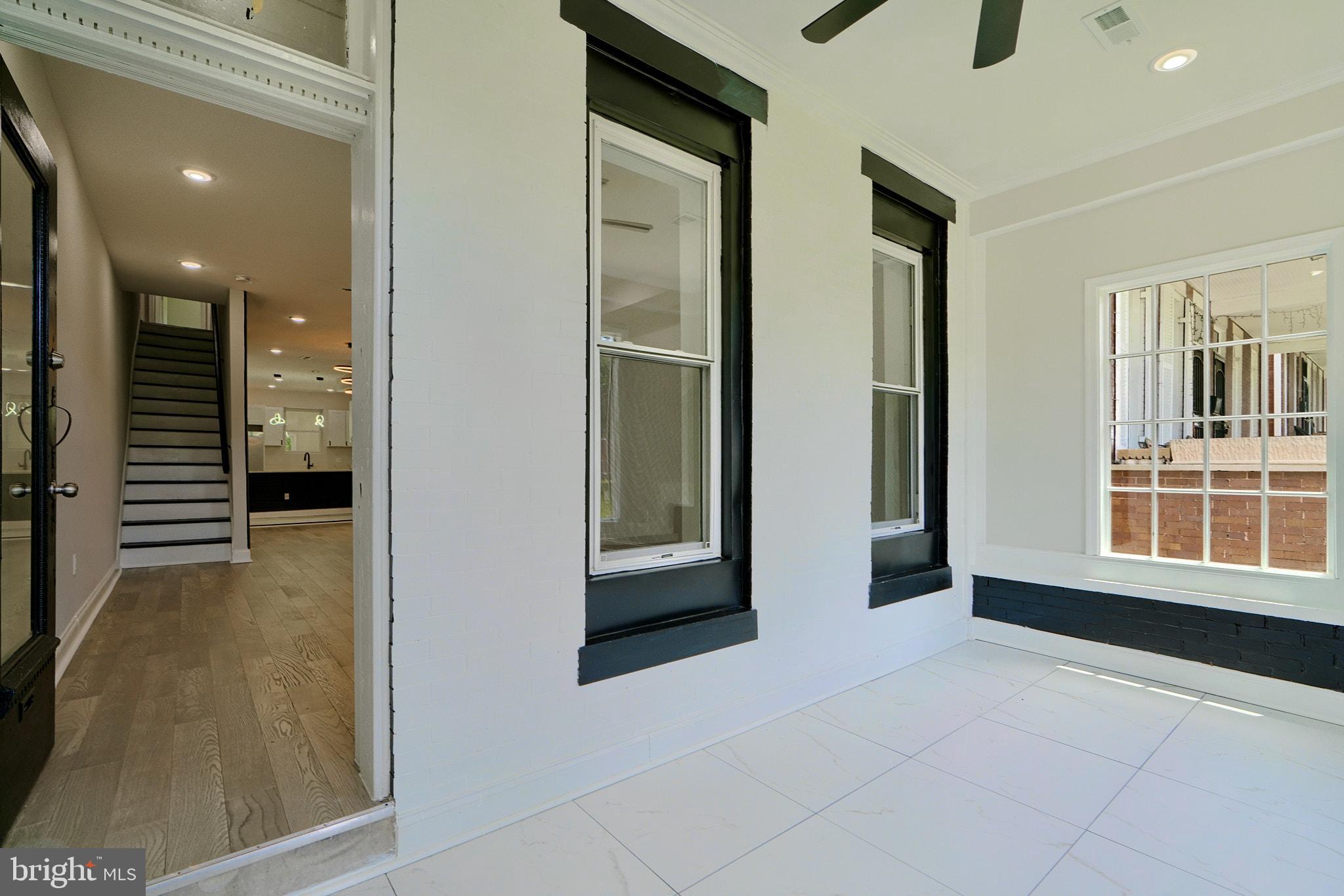 ROSEMONT - Residential