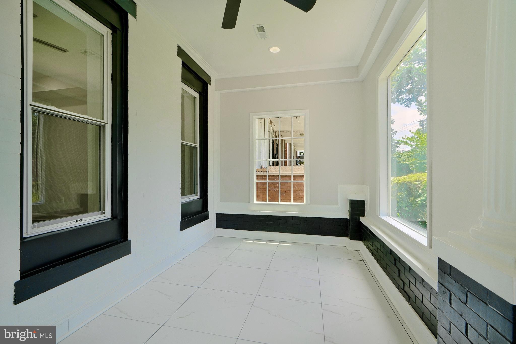ROSEMONT - Residential