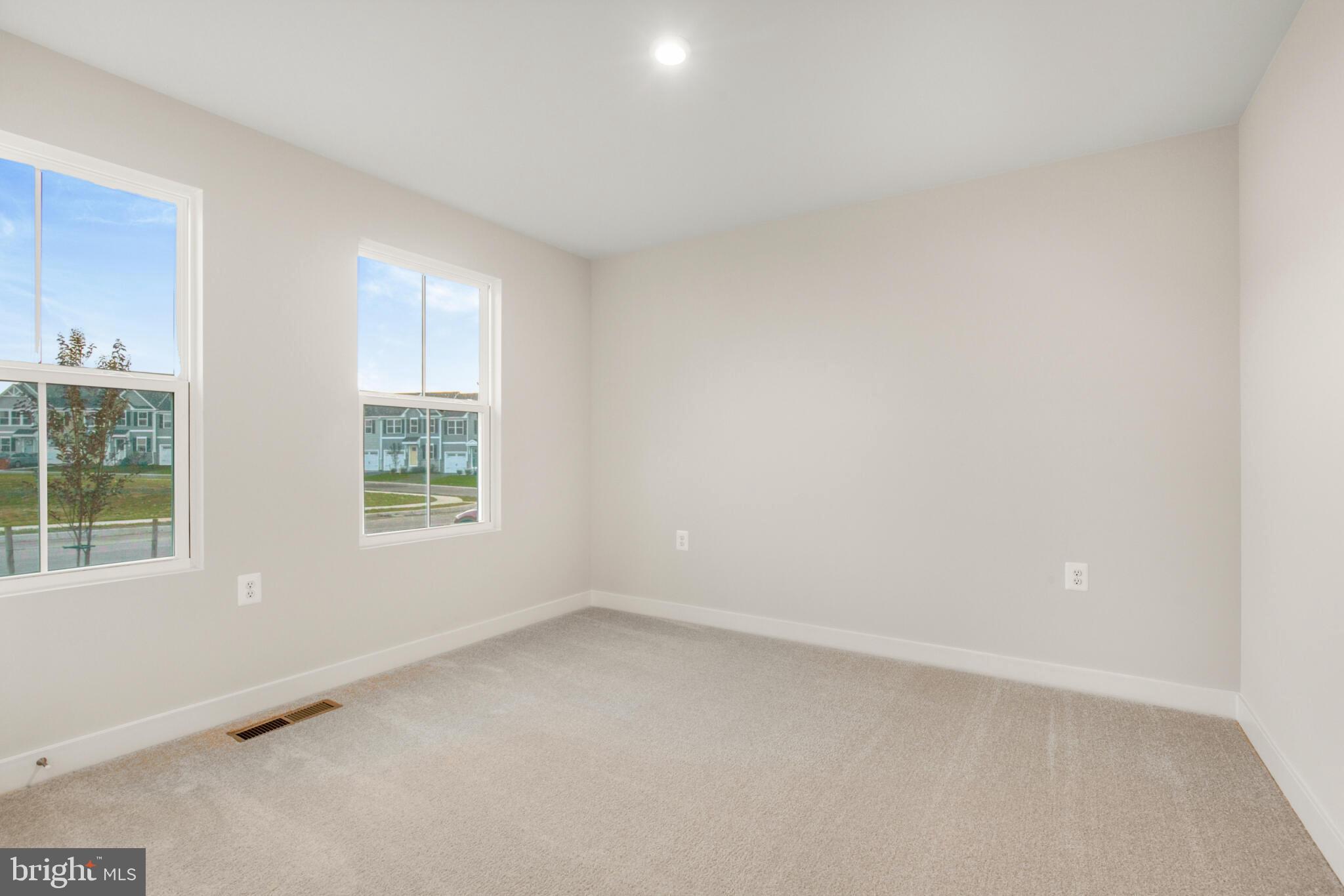 ARCADIA NORTH - Residential