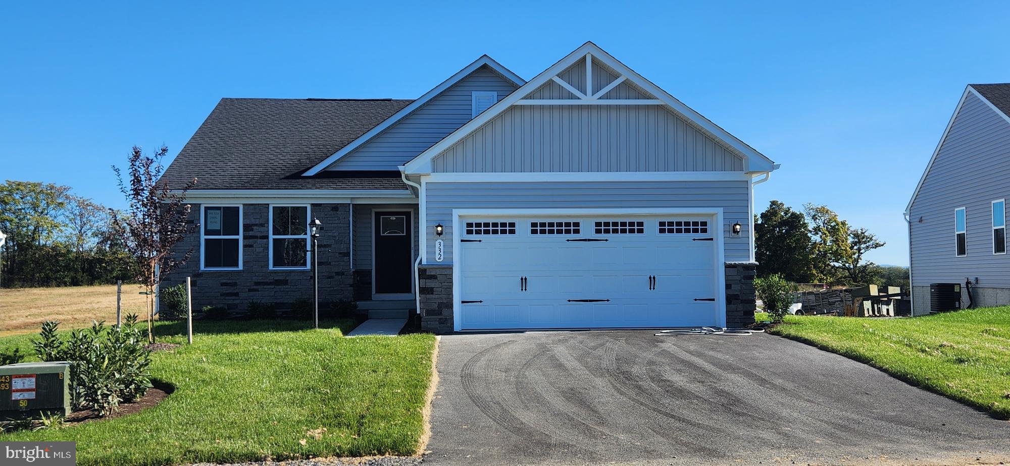 ARCADIA NORTH - Residential