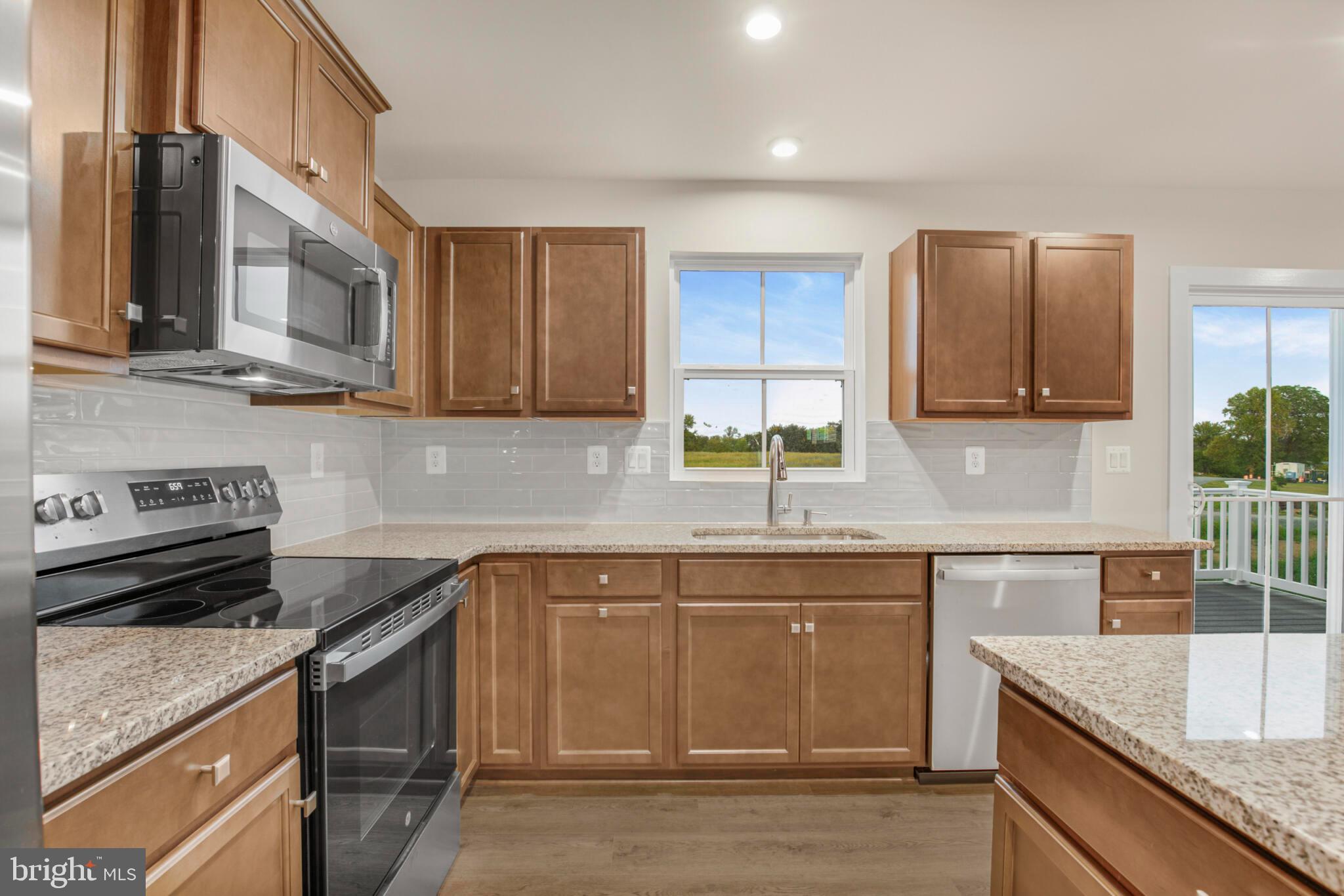 ARCADIA NORTH - Residential