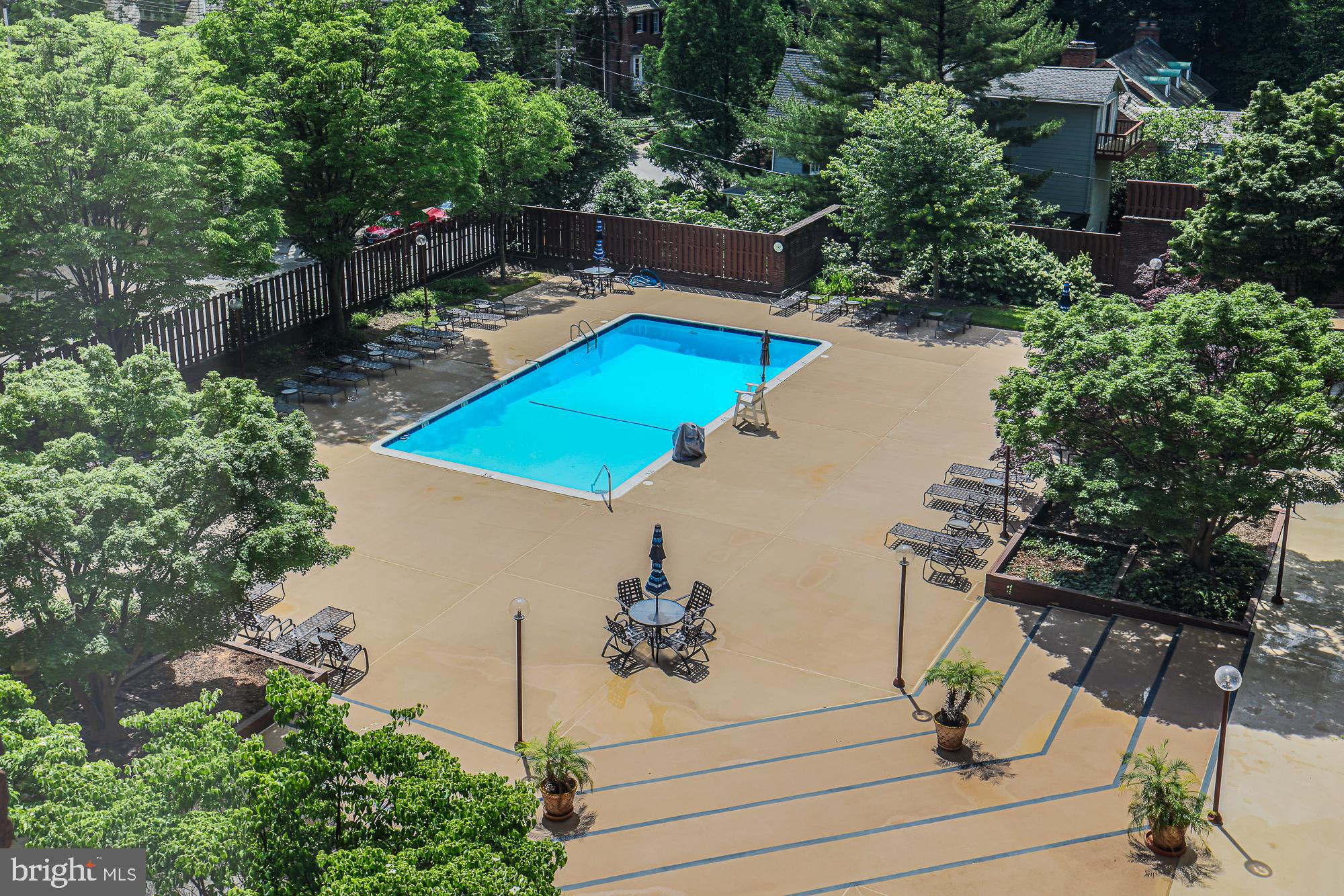 WINTHROP HOUSE - Residential