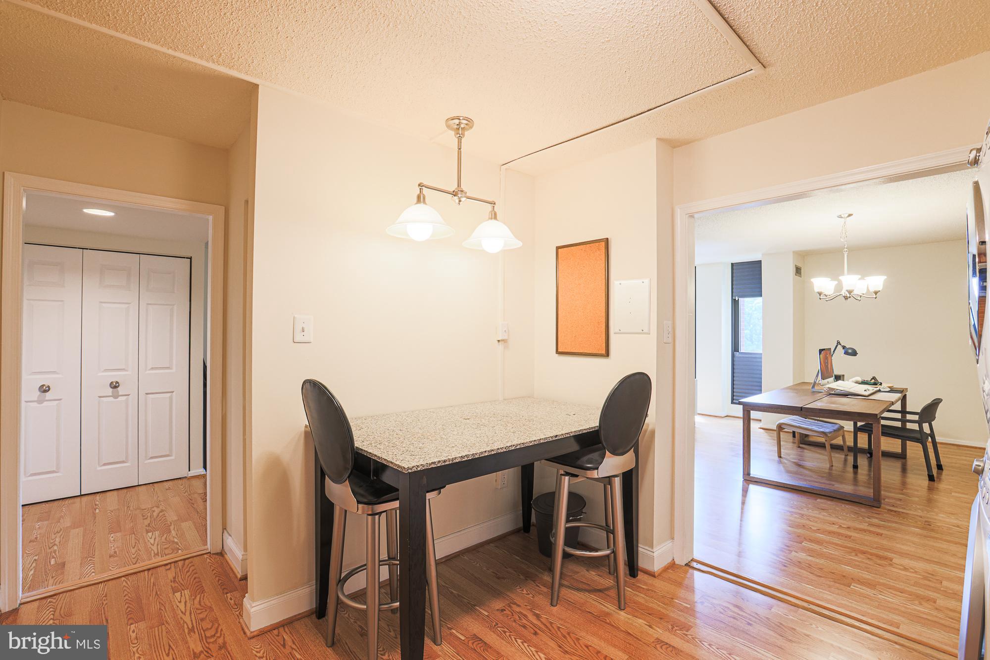 WINTHROP HOUSE - Residential