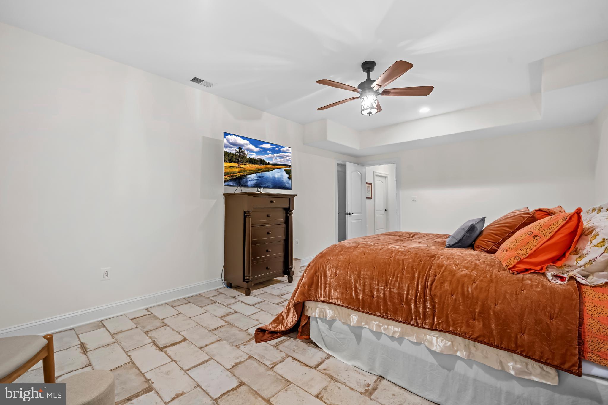 WYANT PROPERTY - Residential