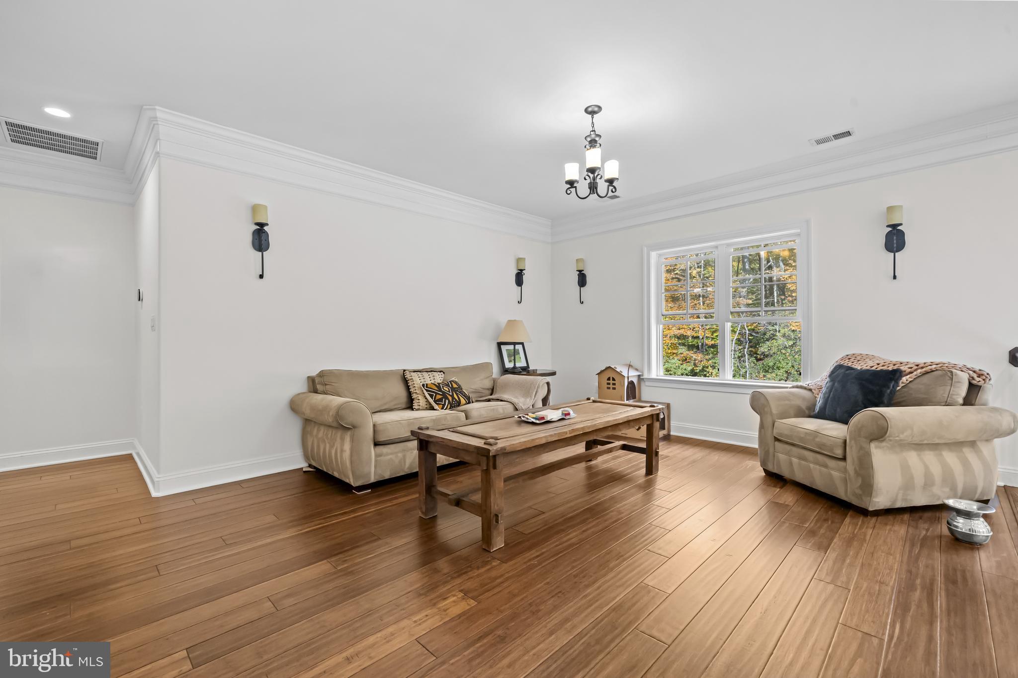 WYANT PROPERTY - Residential