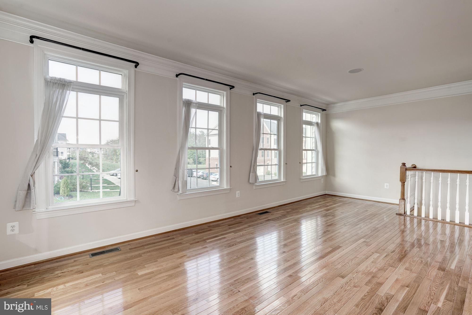 AVONLEA - Residential Lease